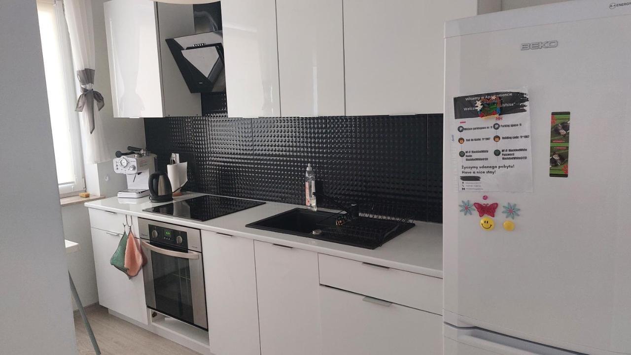 Apartament Black&White Rzeszów Kültér fotó